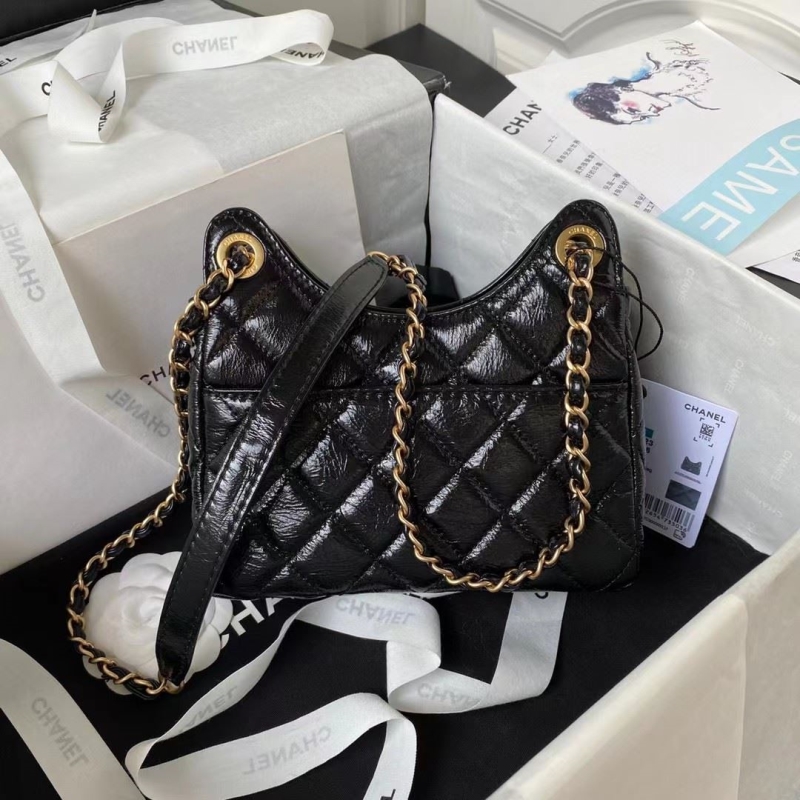 Ch**el hobo bags